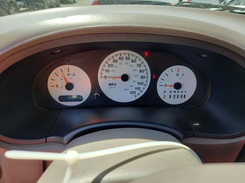 Продаж на аукціоні авто 2001 Chrysler Voyager, vin: 1C4GJ25B81B147237, номер лоту: 68598416