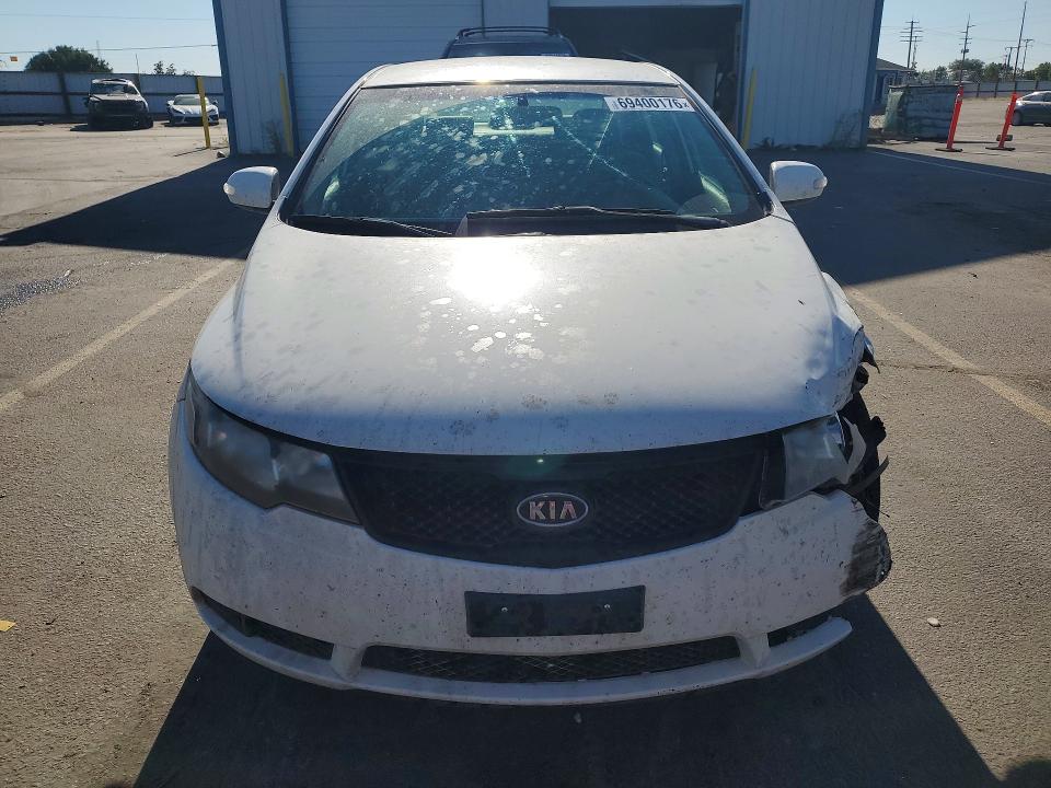 69400176 :رقم المزاد ، KNAFU4A2XA5182023 vin ، 2010 Kia Forte مزاد بيع
