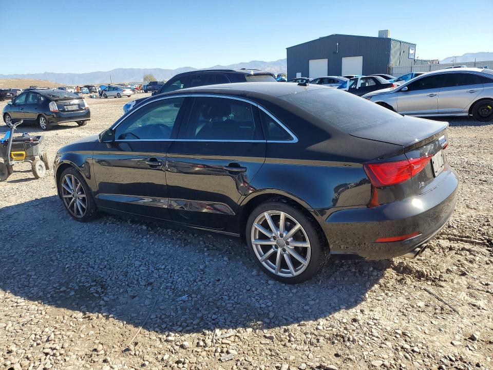 Продажа на аукционе авто 2015 Audi A3, vin: WAUCCGFF2F1013325, номер лота: 71293726