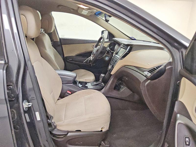 2017 Hyundai Santa Fe Sport მანქანა იყიდება აუქციონზე, vin: 5XYZU3LB5HG427688, აუქციონის ნომერი: 68395456