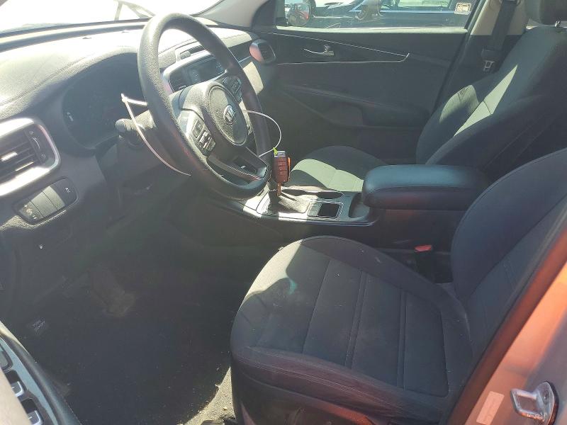 67784476 :رقم المزاد ، 5XYPG4A33GG130885 vin ، 2016 Kia Sorento مزاد بيع