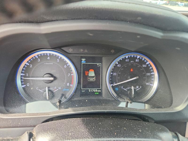 68051706 :رقم المزاد ، 5TDJZRFH4KS613380 vin ، 2019 Toyota Highlander مزاد بيع