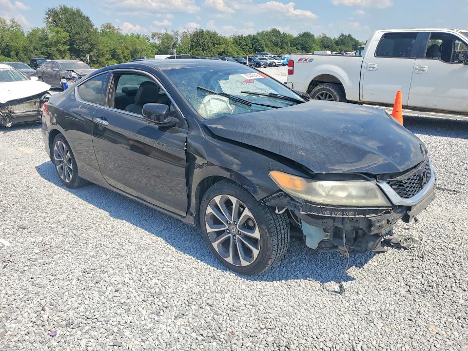 70443046 :رقم المزاد ، 1HGCT2B84EA005790 vin ، 2014 Honda Accord مزاد بيع
