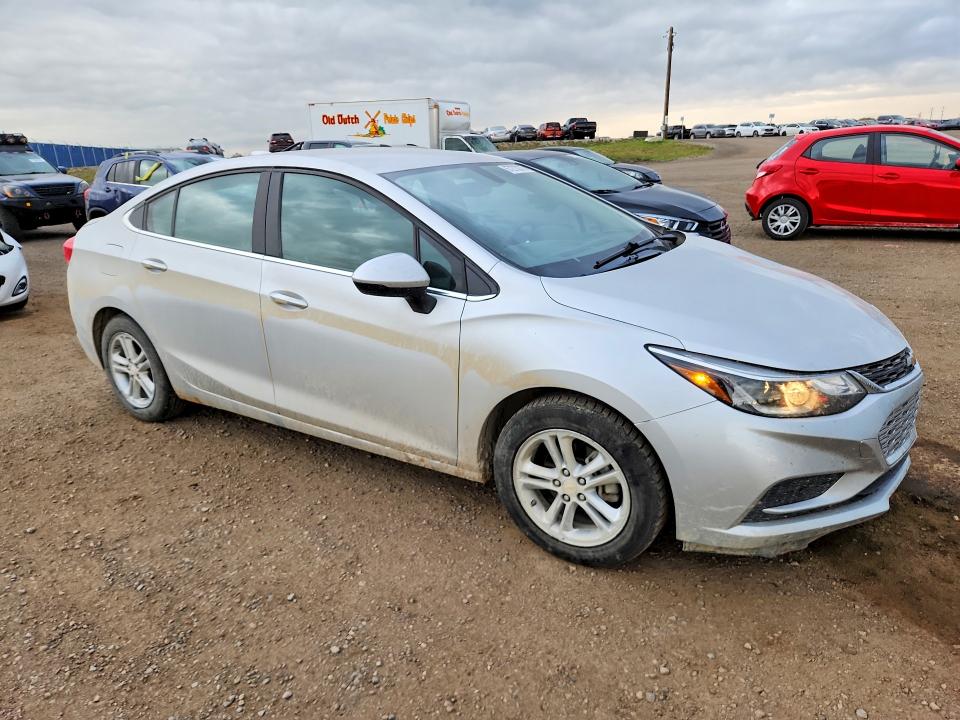 67273276 :رقم المزاد ، 3G1BE5SM1HS505419 vin ، 2017 Chevrolet Cruze مزاد بيع