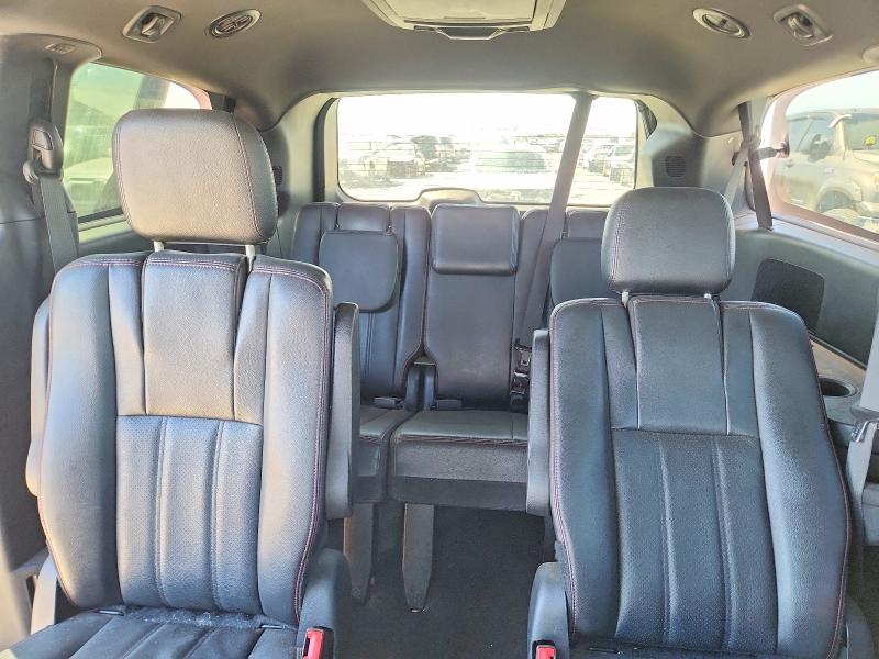 67130546 :رقم المزاد ، 2C4RDGEG6JR335653 vin ، 2018 Dodge Grand Caravan مزاد بيع