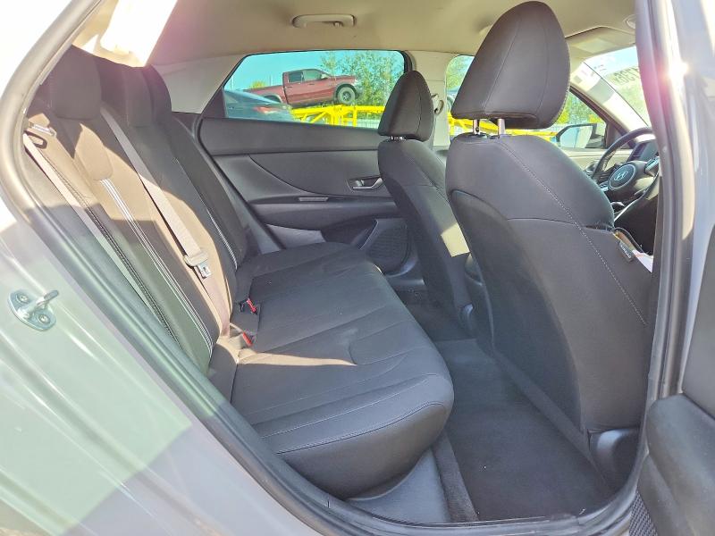 67531736 :رقم المزاد ، KMHLM4AGXMU185933 vin ، 2021 Hyundai Elantra مزاد بيع
