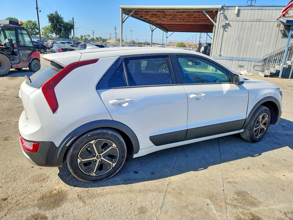 66244426 :رقم المزاد ، KNDCP3LE3S5285820 vin ، 2025 Kia Niro مزاد بيع