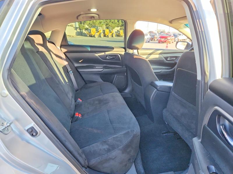 70114036 :رقم المزاد ، 1N4AL3AP9FC416747 vin ، 2015 Nissan Altima مزاد بيع