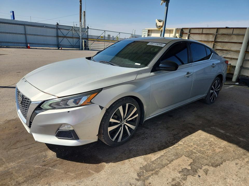 Продаж на аукціоні авто 2020 Nissan Altima, vin: 1N4BL4CV2LC121989, номер лоту: 69773096