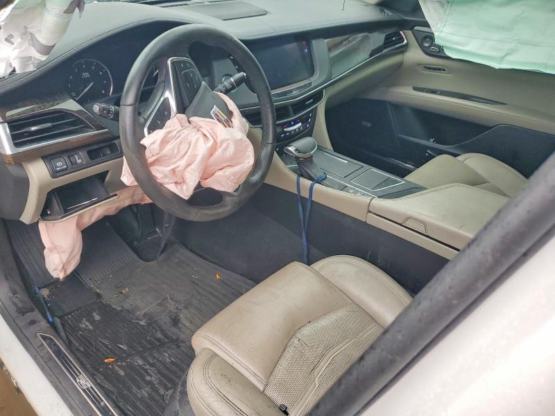 2018 Cadillac Ct6 მანქანა იყიდება აუქციონზე, vin: 1G6KD5RS2JU102492, აუქციონის ნომერი: 68352376
