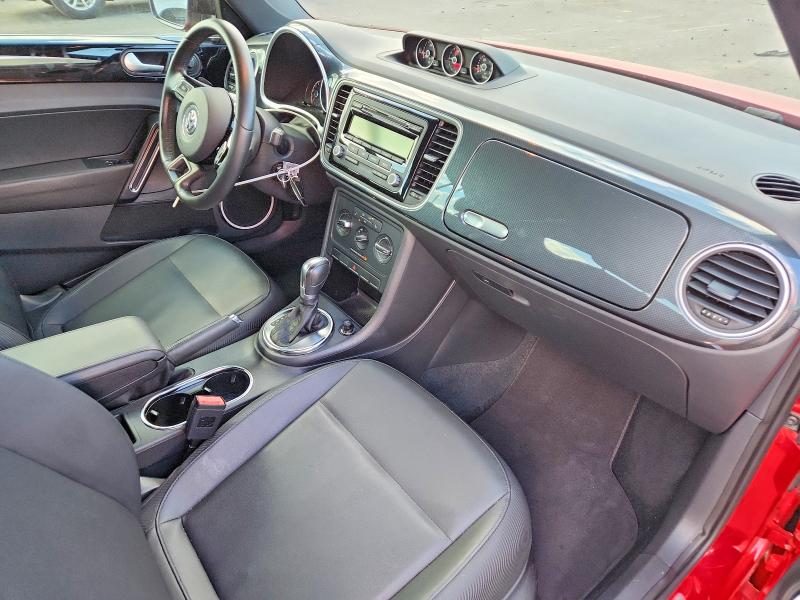 2014 Volkswagen Beetle მანქანა იყიდება აუქციონზე, vin: 3VW7S7AT2EM801539, აუქციონის ნომერი: 71084376