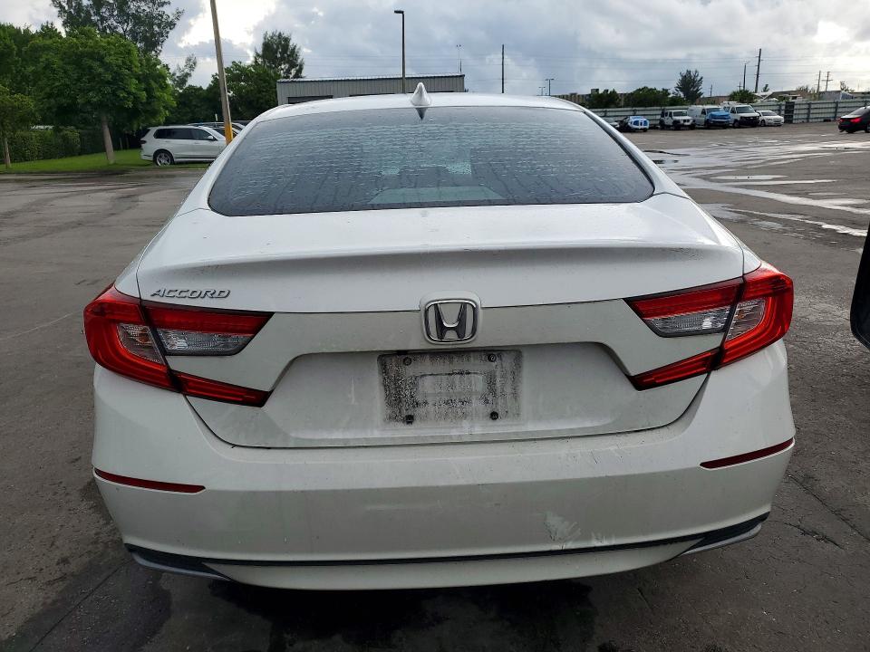 Продаж на аукціоні авто 2018 Honda Accord, vin: 1HGCV1F46JA098849, номер лоту: 69057036