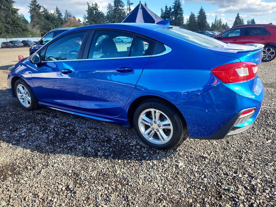 Продаж на аукціоні авто 2017 Chevrolet Cruze, vin: 1G1BE5SMXH7168098, номер лоту: 69920326