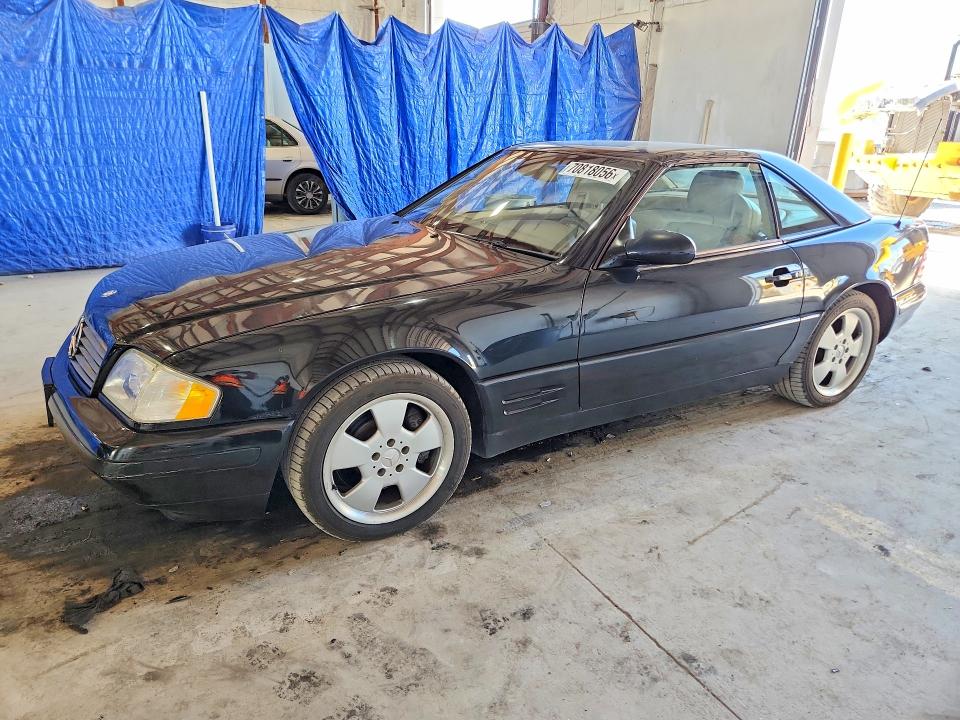 Auction sale of the 2000 Mercedes-benz Sl, vin: WDBFA68F7YF193810, lot number: 70818056