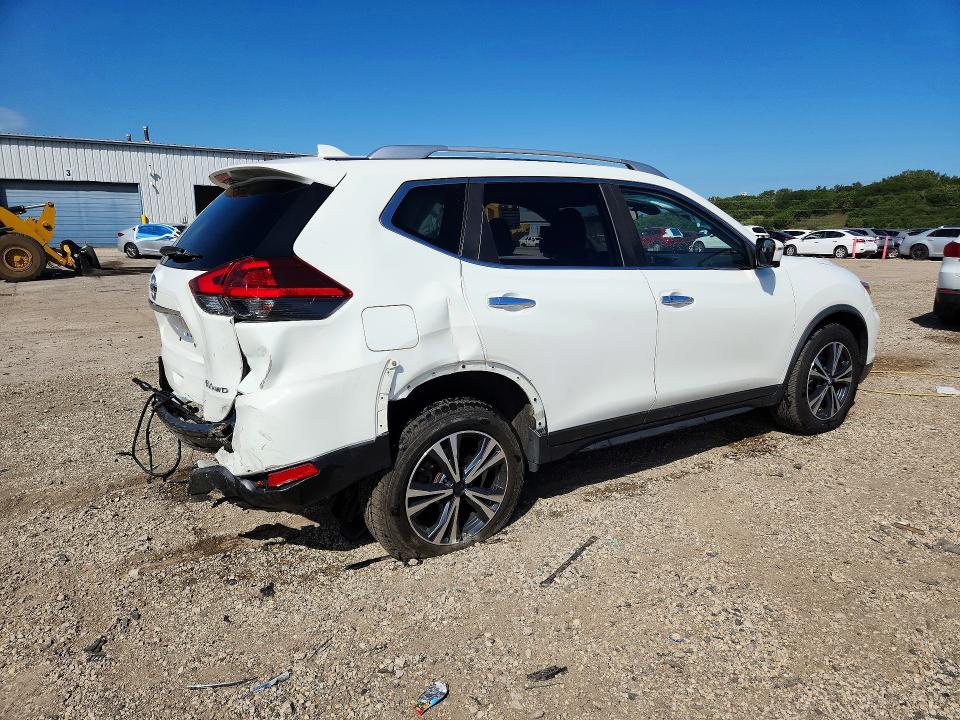 2020 Nissan Rogue მანქანა იყიდება აუქციონზე, vin: JN8AT2MV5LW138426, აუქციონის ნომერი: 68576146