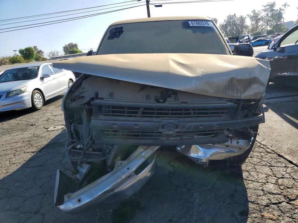Продаж на аукціоні авто 2001 Chevrolet Silverado, vin: 2GCEC19V611387421, номер лоту: 67882576