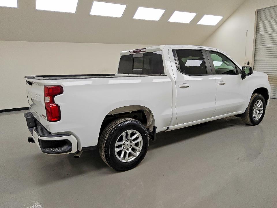 70338276 :رقم المزاد ، 3GCUDEED2NG512375 vin ، 2022 Chevrolet Silverado مزاد بيع