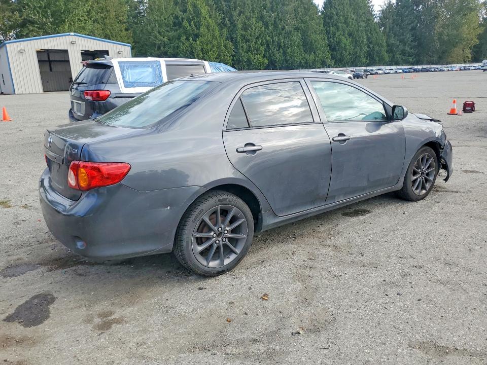 69456676 :رقم المزاد ، 1NXBU4EE5AZ311180 vin ، 2010 Toyota Corolla مزاد بيع