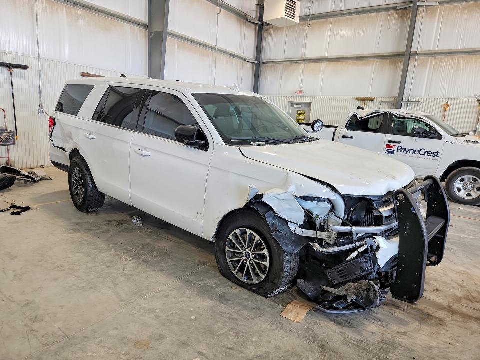 Продажа на аукционе авто 2022 Ford Expedition, vin: 1FMJU1GT5NEA53099, номер лота: 66586036
