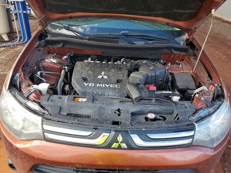 70821716 :رقم المزاد ، JA4JZ4AX9EZ002369 vin ، 2014 Mitsubishi Outlander مزاد بيع