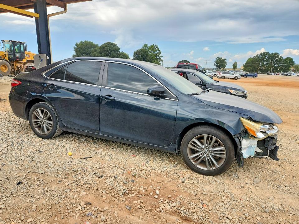 2015 Toyota Camry მანქანა იყიდება აუქციონზე, vin: 4T1BF1FK9FU492126, აუქციონის ნომერი: 68407756