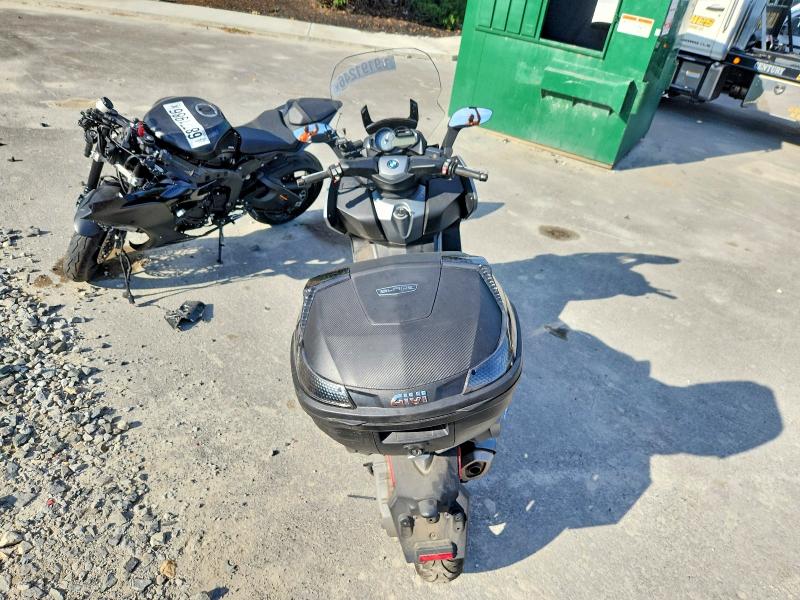 69191246 :رقم المزاد ، WB1013408FZT97211 vin ، 2015 Bmw C650 مزاد بيع