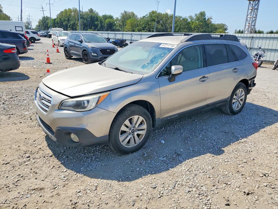 67211716 :رقم المزاد ، 4S4BSBCC0F3263712 vin ، 2015 Subaru Outback مزاد بيع