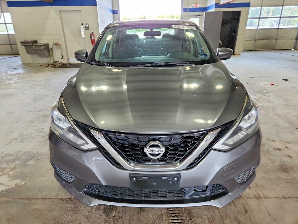 69730246 :رقم المزاد ، 3N1AB7AP3JY250989 vin ، 2018 Nissan Sentra مزاد بيع