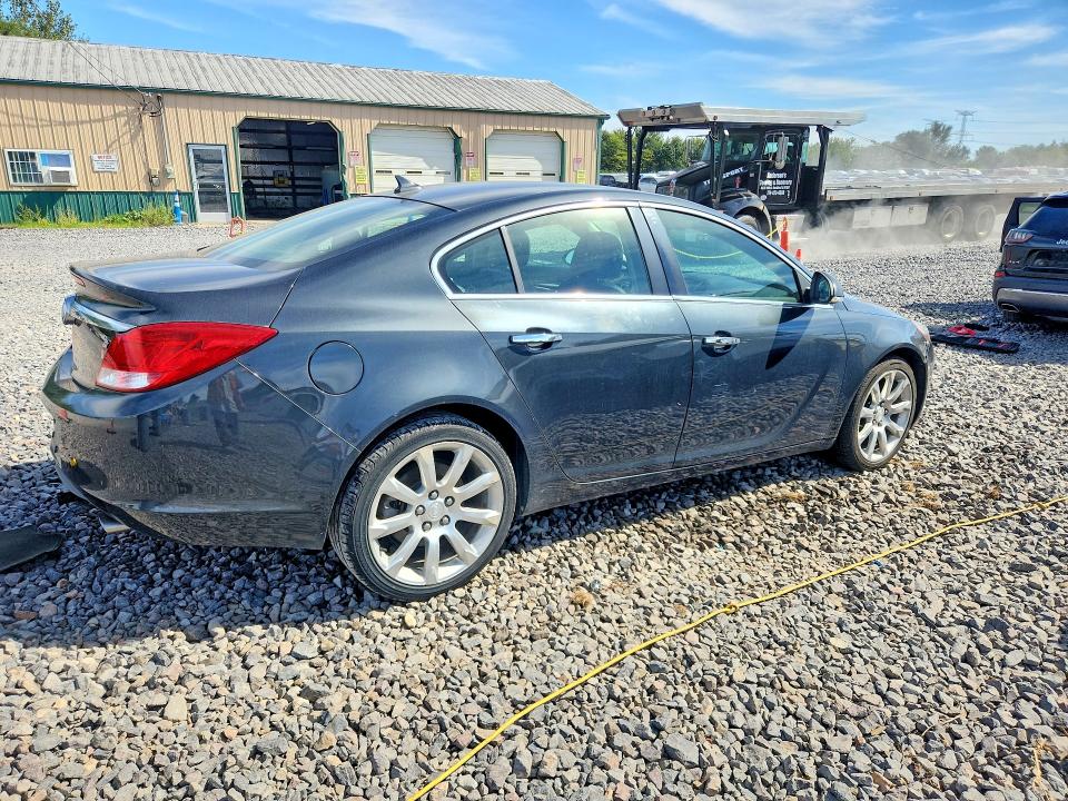 70666006 :رقم المزاد ، 2G4GU5GV6C9179300 vin ، 2012 Buick Regal مزاد بيع