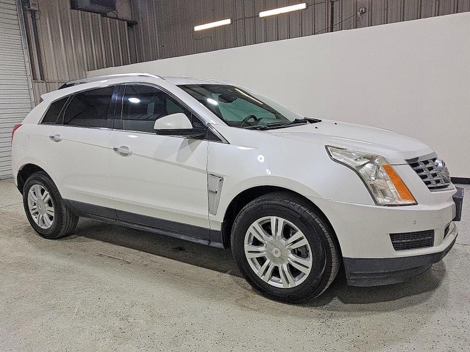 69009336 :رقم المزاد ، 3GYFNBE32FS620208 vin ، 2015 Cadillac Srx مزاد بيع