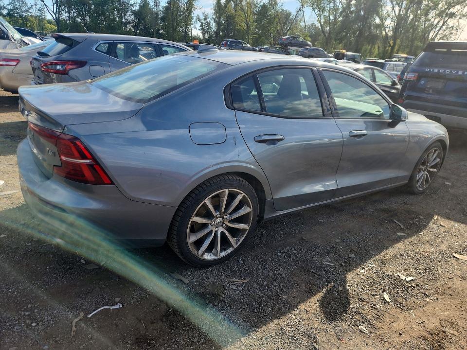 70330156 :رقم المزاد ، 7JRA22TK0LG065189 vin ، 2020 Volvo S60 مزاد بيع