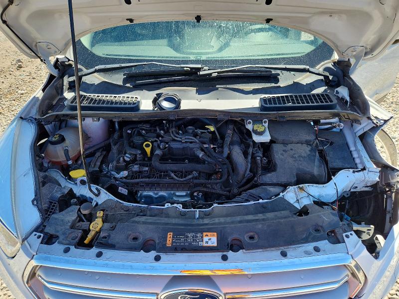 68193906 :رقم المزاد ، 1FMCU0GD4KUB32891 vin ، 2019 Ford Escape مزاد بيع