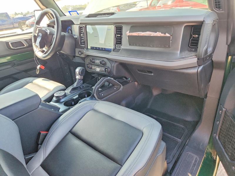 Продажа на аукционе авто 2024 Ford Bronco, vin: 1FMDE7AH4RLA02700, номер лота: 70270236