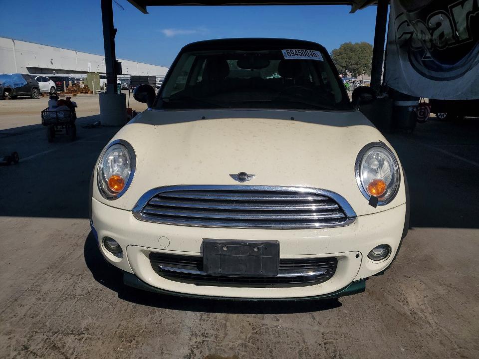 Auction sale of the 2012 Mini Cooper, vin: WMWSU3C56CT540197, lot number: 69450046