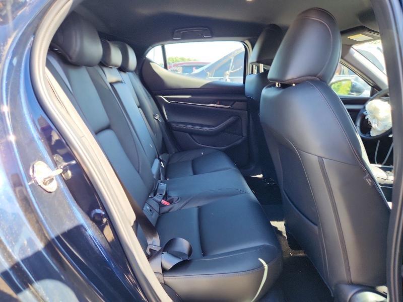 Продажа на аукционе авто 2023 Mazda 3, vin: JM1BPAKM8P1622991, номер лота: 68676936