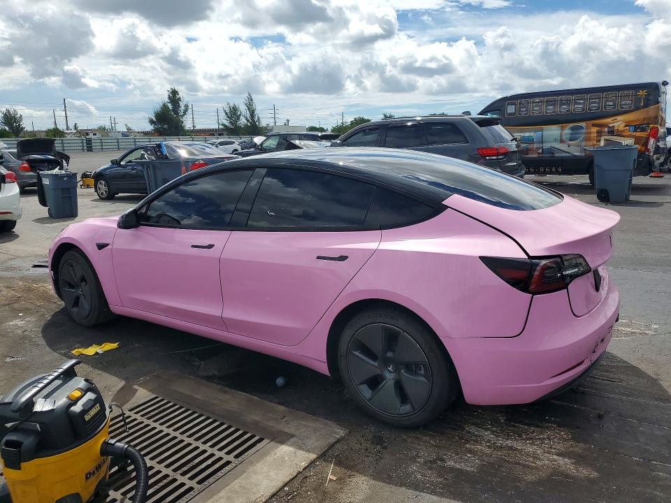 2021 Tesla Model 3 მანქანა იყიდება აუქციონზე, vin: 5YJ3E1EA8MF093220, აუქციონის ნომერი: 69546066