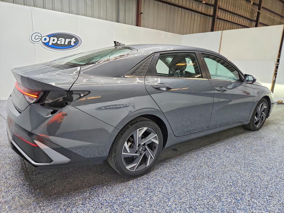 2025 Hyundai Elantra მანქანა იყიდება აუქციონზე, vin: KMHLS4DGXSU000424, აუქციონის ნომერი: 70558536