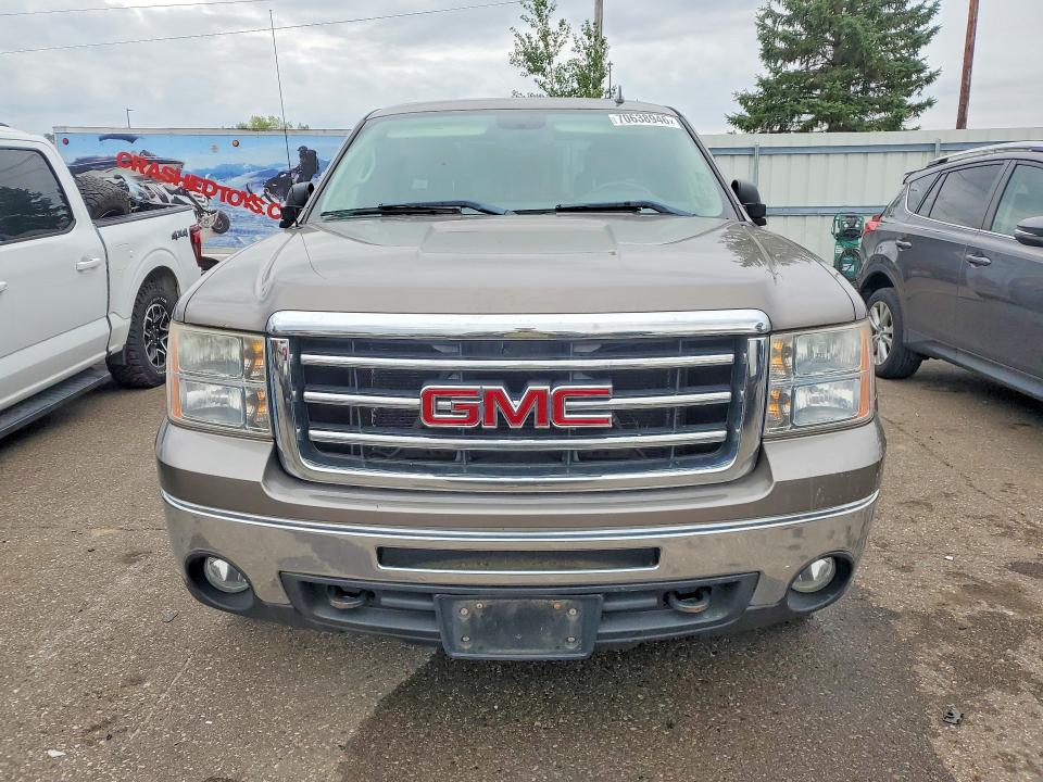 70638946 :رقم المزاد ، 1GTR2VE7XCZ250933 vin ، 2012 Gmc Sierra مزاد بيع