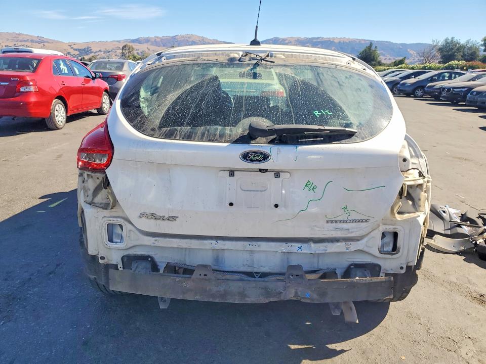 Aukcja sprzedaży 2015 Ford Focus, vin: 1FADP3N26FL387126, numer aukcji: 70466106