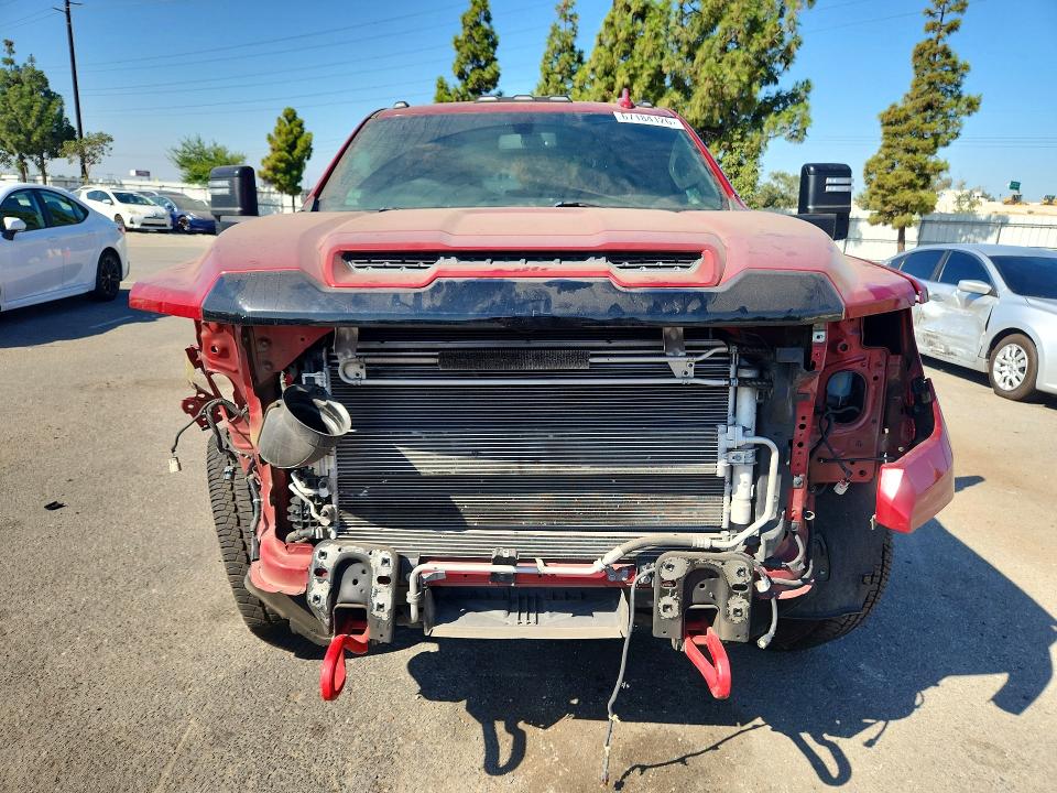 67184126 :رقم المزاد ، 1GT19PEY9MF271272 vin ، 2021 Gmc Sierra مزاد بيع