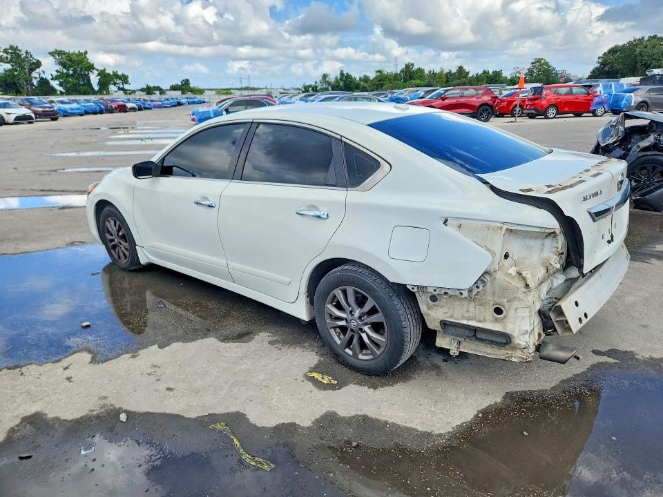 2015 Nissan Altima მანქანა იყიდება აუქციონზე, vin: 1N4AL3AP0FN906644, აუქციონის ნომერი: 69541336