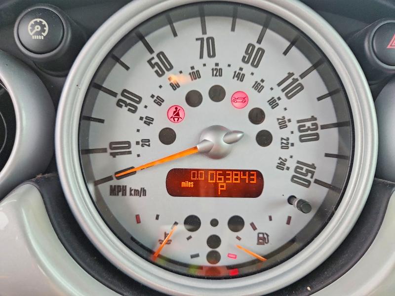 67395426 :رقم المزاد ، WMWRC33413TE18214 vin ، 2003 Mini Cooper مزاد بيع