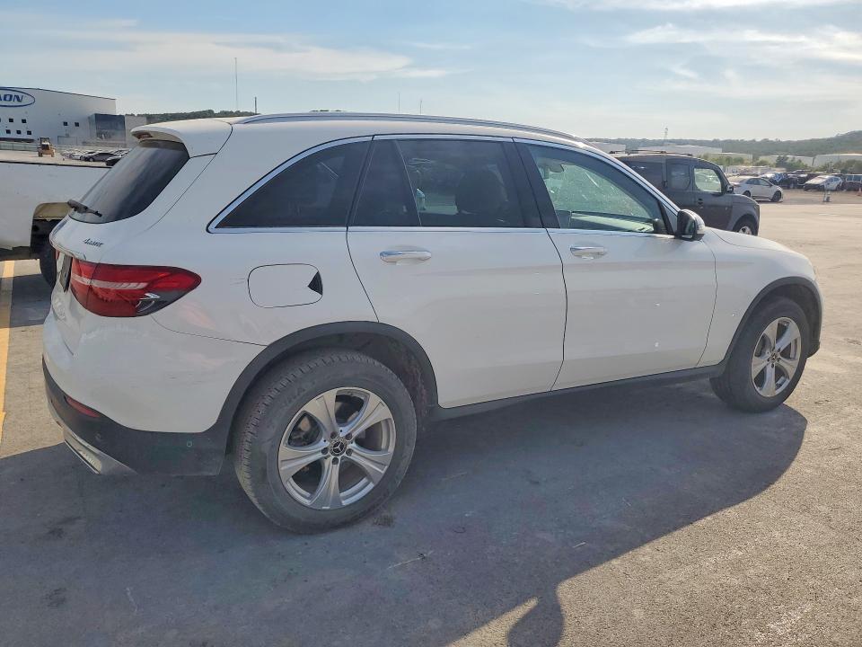 70442456 :رقم المزاد ، WDC0G4KB8JV107216 vin ، 2018 Mercedes-benz Glc مزاد بيع