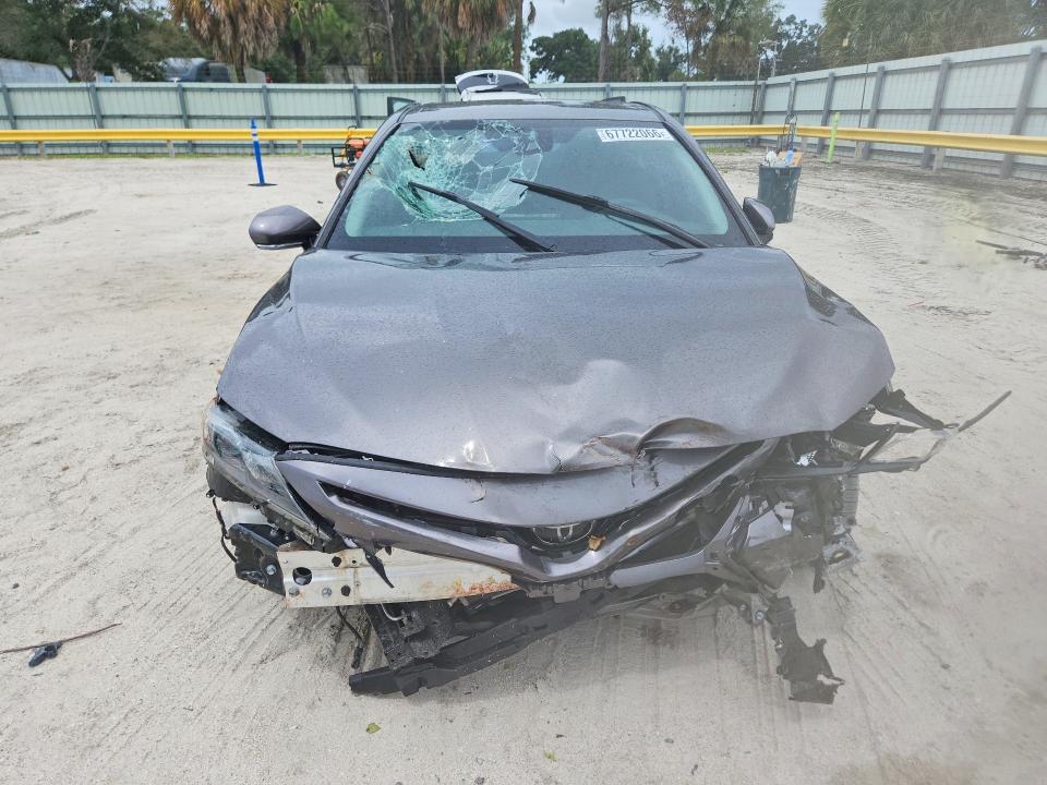 2024 Toyota Camry მანქანა იყიდება აუქციონზე, vin: 4T1T11AK8RU875733, აუქციონის ნომერი: 67722066