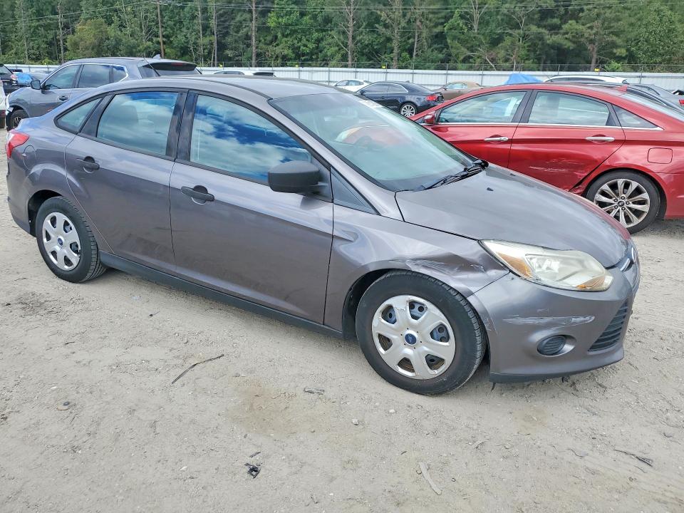 Продажа на аукционе авто 2012 Ford Focus, vin: 1FAHP3E21CL277100, номер лота: 70814326