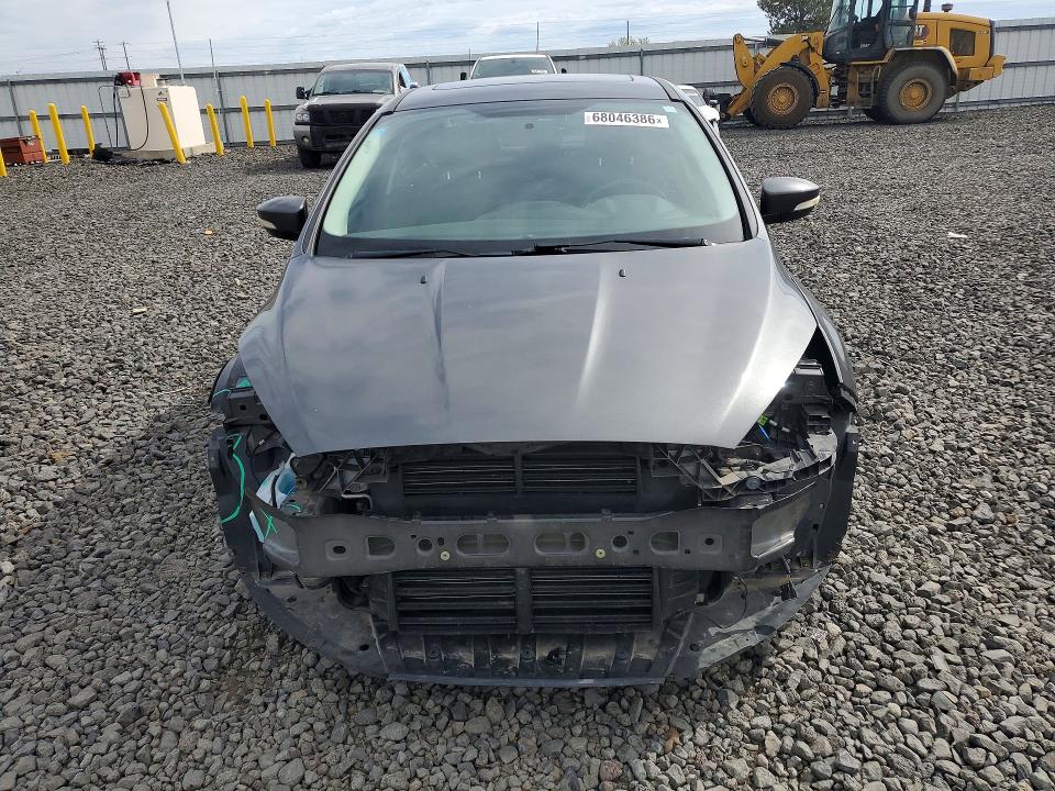 2017 Ford Focus მანქანა იყიდება აუქციონზე, vin: 1FADP3H26HL304180, აუქციონის ნომერი: 68046386