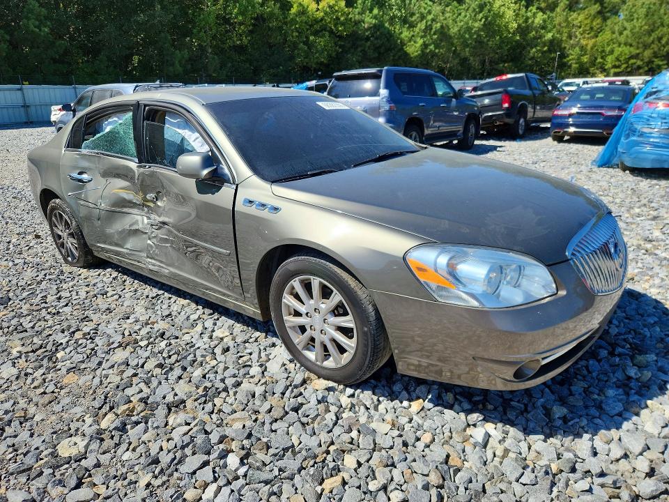 68382306 :رقم المزاد ، 1G4HC5EM2AU137224 vin ، 2010 Buick Lucerne مزاد بيع