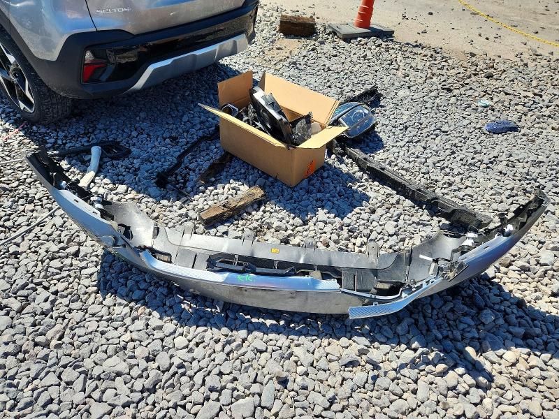 2024 Kia Seltos მანქანა იყიდება აუქციონზე, vin: KNDERCAA6R7578435, აუქციონის ნომერი: 67501726