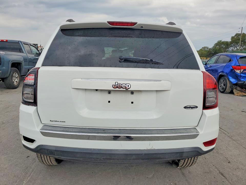 2015 Jeep Compass მანქანა იყიდება აუქციონზე, vin: 1C4NJCEA0FD122171, აუქციონის ნომერი: 67961006