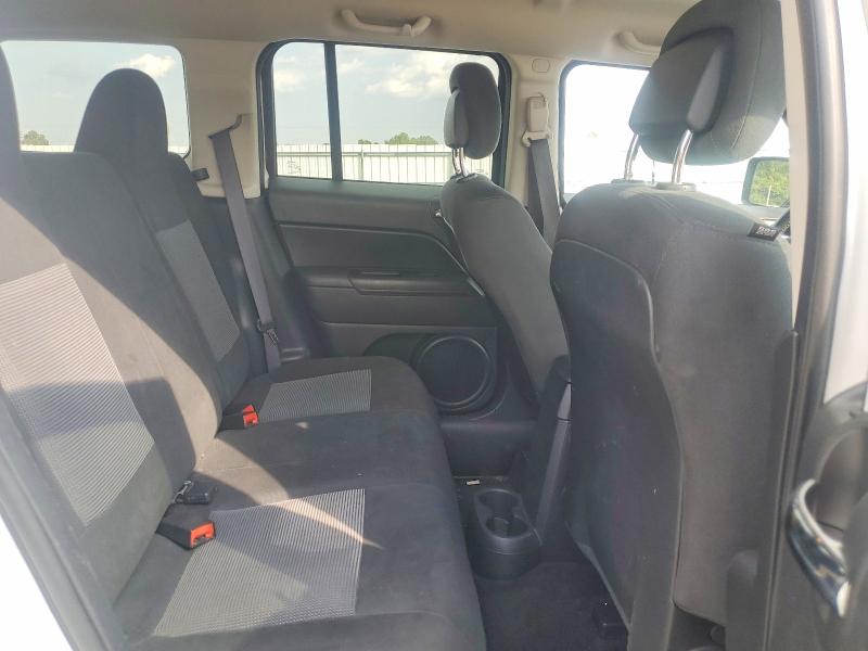 69598986 :رقم المزاد ، 1C4NJRFB5GD661753 vin ، 2016 Jeep Patriot مزاد بيع
